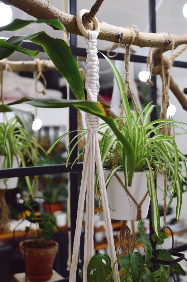 Macramé záves na kvetináč 110 cm Anna